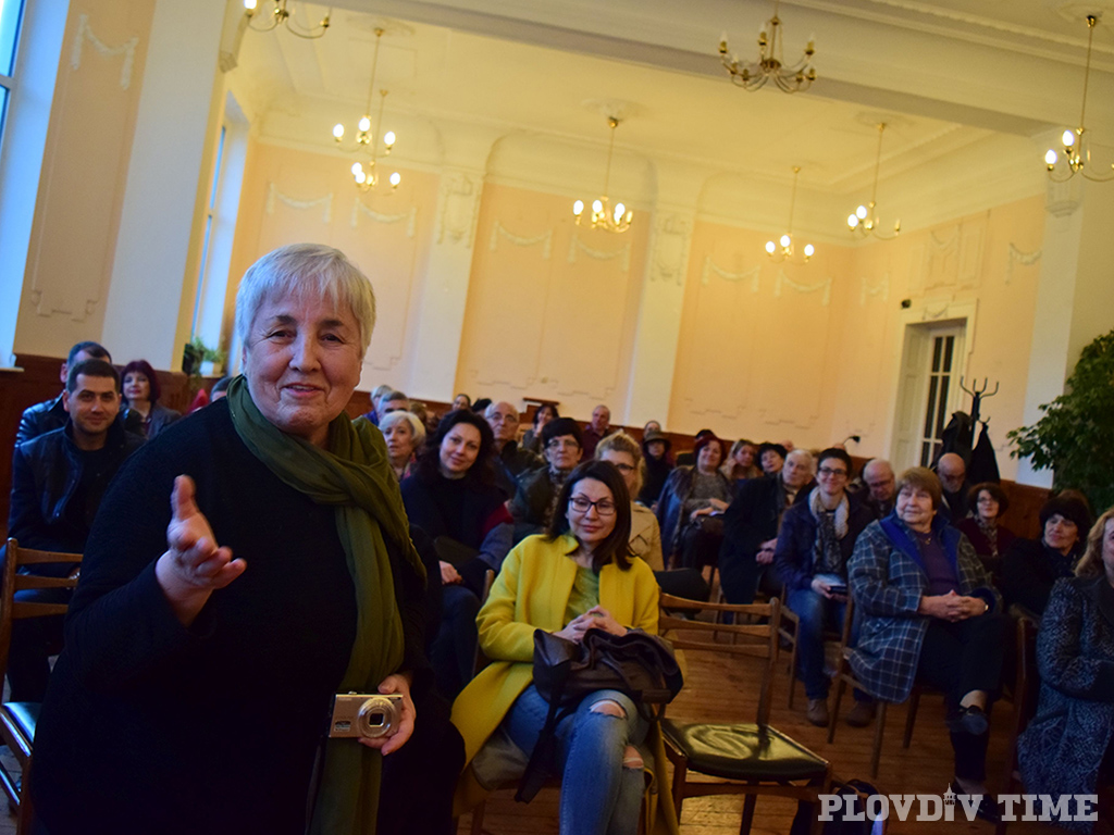 Пенка Калинкова разказва 20 любовни истории за градове и хора ...