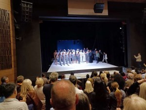 В Северна Македония: Пловдивският театър победи футбола