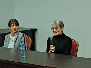 Вера Маринова представи книгата си в Пловдив, Илияна Раева и Мария Петрова уважиха събитието