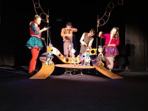 Красиви марионетки завладяват Кукления театър за премиерата на “Каменното цвете“