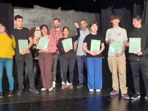 Девет ученици от Сценични кадри с едногодишна стипендия за постижения