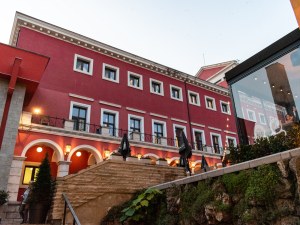 Пловдив ще има нов площад - “Театрален“