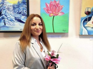 Младият художник Цветелина Велкова с втора самостоятелна изложба в Пловдив ВИДЕО
