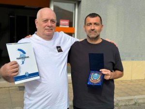 Съюзът на парашутистите награди известен пловдивски бизнесмен