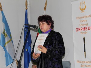 Мирела Иванова с голямата награда „Орфей“ на Международния фестивал за поезия в Пловдив