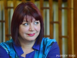 Нина Найденова: “Всички са маскари“ не работи при управление на кризи