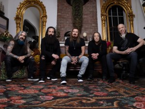 Dream Theater празнуват 40 години на сцена с концерт в Античния театър