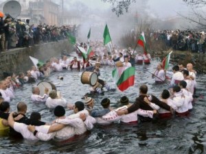 Йордановден е - небето се отваря