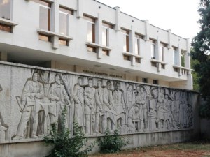 Магията на илюстрацията на детската книга в изложба в Пловдив