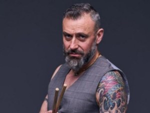 Калин Вельов напуска поста зам.-министър на културата, връща се към музиката