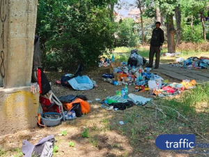 Природата в плен на боклука: Подножието на Младежкия хълм тъне в отпадъци