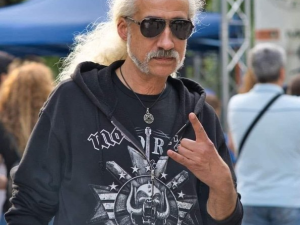 Тони Сатаната: Рокът винаги ще е език на бунта, а S'cool Rock Fest открива младите бунтари днес