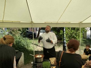 Вкусът на Пловдив: Да захраниш духа с брънза, зелена лютеница, жабешки бутчета и бумбар