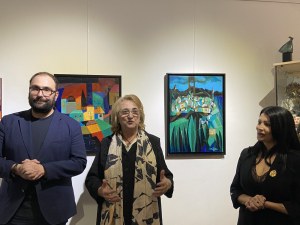 Многобройни гости уважиха на откриването на изложбата на Снежана Фурнаджиева в Пловдив