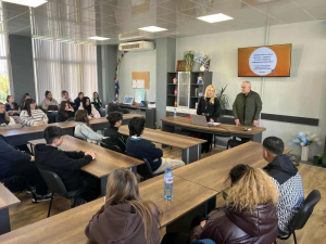 Съдия-изпълнителят Марияна Обретенова съветва ученици как да управляват разумно парите си