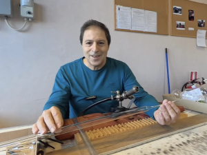 Хора в неравностойно положение в Пловдив създават приказни украшения с безценен занаят