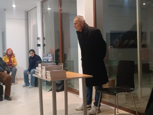 Икономистът Гледачев пред пловдивчани: Когато се задава финансова буря, намерете пристанище