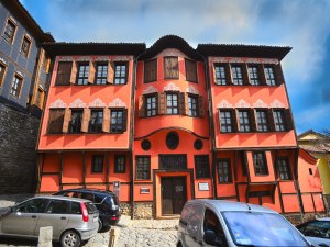 Историческият музей с готови проекти за реставрация на къща “Георгиади“ и Братската могила