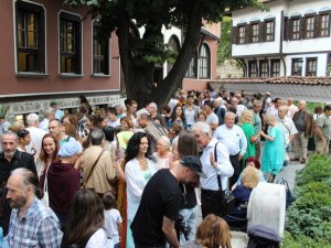 “Огледала на града“ на Генади Гатев е концепцията за Националните есенни изложби в Пловдив