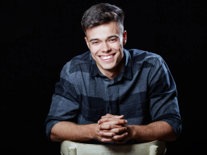 Млад актьор: Пловдивската публика не пляска по навик, защото усеща фалша