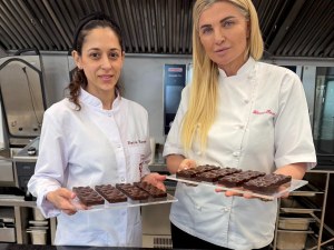 Силвена Роу учи студенти в Пловдив на дубайски шоколад и биохакинг ВИДЕО