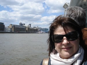 Напусна ни галеристката Олга Петрова