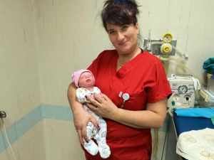 Динка Негалова: Акушерската професия е призвание, търпение и много любов