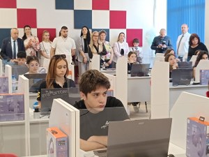 Френската гимназия в Пловдив откри нов STEM център
