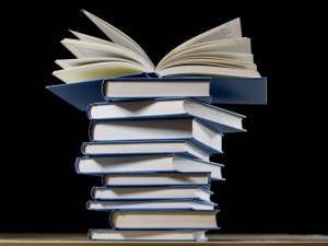 Община Пловдив обявява сесия за финансиране на книги на пловдивски писатели и важни за града издания