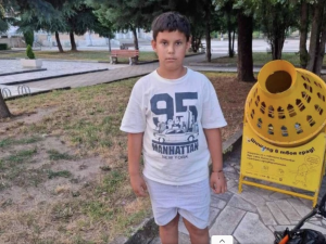 Малък герой с голямо сърце: Мартин от пловдивско село намери чужда дебитна карта и веднага я върна