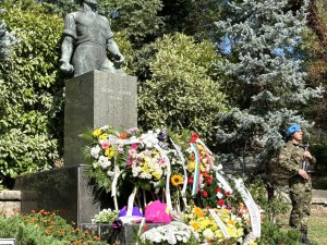 Пловдив отбелязва 189 години от рождението на Васил Левски с военен ритуал на Бунарджика