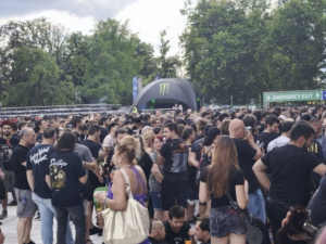 Пловдив “говори“ различни езици: Hills of Rock напълни хотели, заведения и улици с туристи ВИДЕО