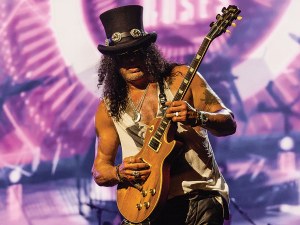 Slash и Skillet забиват на Hills of Rock 2027, ясни са първите 6 групи